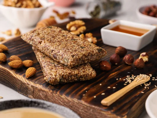 Raw Energy Bars, Honey & Sesame, Unpackaged, Landscape